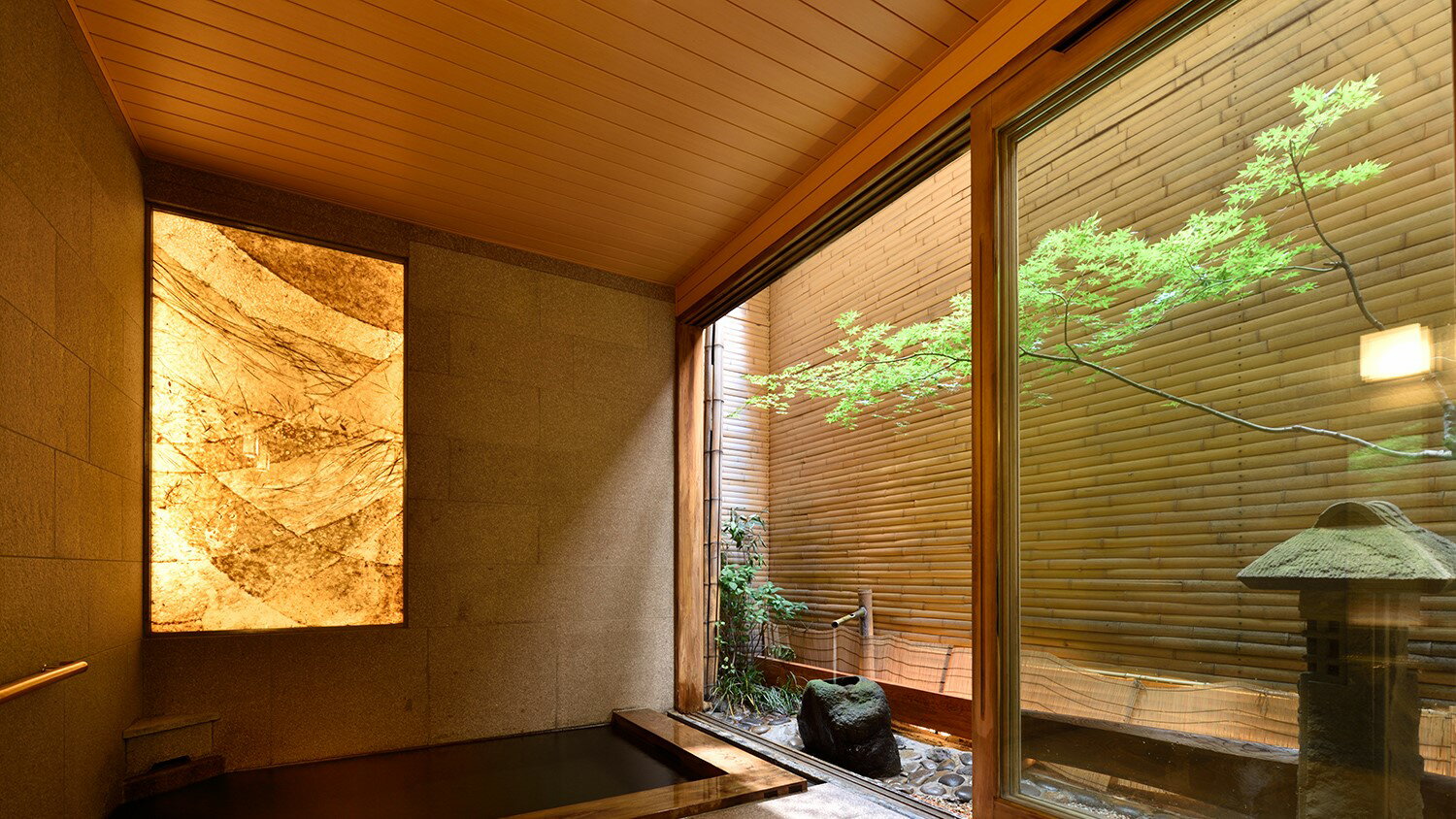 【ふるさと納税】信州戸倉上山田温泉 千曲乃湯 しげの家 宿泊無料券 (2名様和洋室/平日コース)|宿泊券 宿泊 温泉 ペアチケット 両親 旅館 ホテル トラベル 信州 長野 千曲市 送料無料 - 画像3