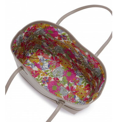 【ふるさと納税】【濱野皮革工藝のバッグ】フィオーレミオトート(エクリューグレー)【1585990】 サムネイル3