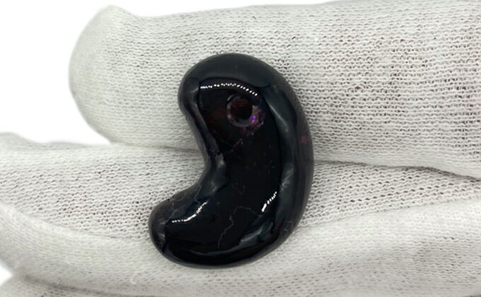 【ふるさと納税】勾玉 ピンクトルマリン 天然石 ペンダント アクセサリー　【ファッション・アクセサリー・ペンダント・勾玉・ピンクトルマリン・天然石】 サムネイル3