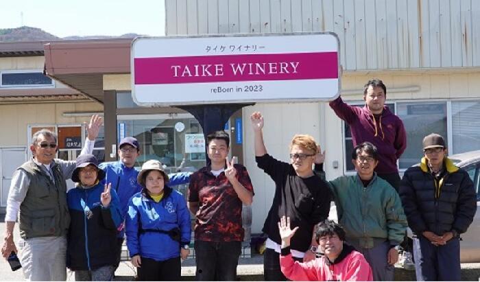 【ふるさと納税】赤ワイン メルロー ヤマブドウ ワイングラス 割れない ペア セット エコ ワイン・グラス セット（赤ワイン2本＋グラス2個）1256 サムネイル3