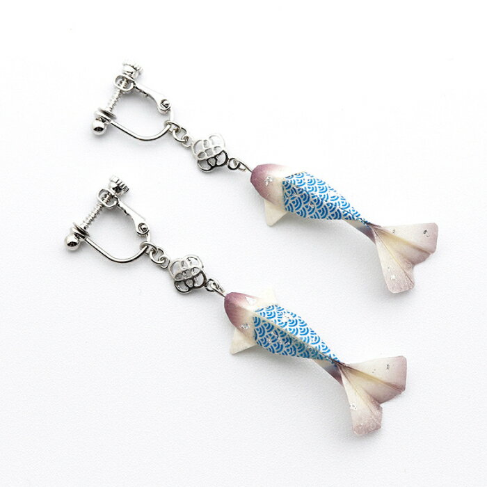 【ふるさと納税】イヤリング (E)Ko02-004 鯉 鱗青 イヤリング 美濃和紙 アクセサリー 真鍮 レジン 両耳用 手作り 耳飾り ギフト プレゼント 人気 レディース 和雑貨 和装 揺れる 花 フラワーモチーフ 鈴蘭 すずらん ホワイト 白 上品 繊細 岐阜市/家田紙工[ANCA012] サムネイル2