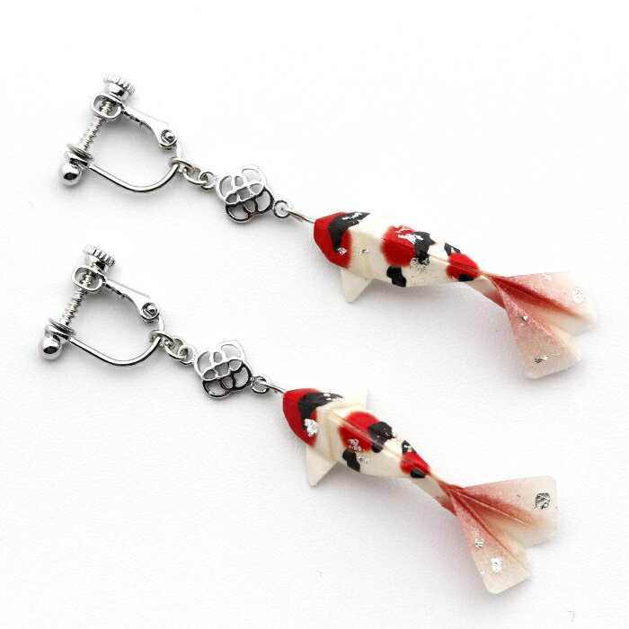 【ふるさと納税】イヤリング (E)Ko02-001 鯉 赤黒 イヤリング 美濃和紙 アクセサリー 真鍮 レジン 両耳用 手作り 耳飾り ギフト プレゼント 人気 レディース 和雑貨 和装 揺れる 花 フラワーモチーフ 鈴蘭 すずらん ホワイト 白 上品 繊細 岐阜市/家田紙工[ANCA018] サムネイル2