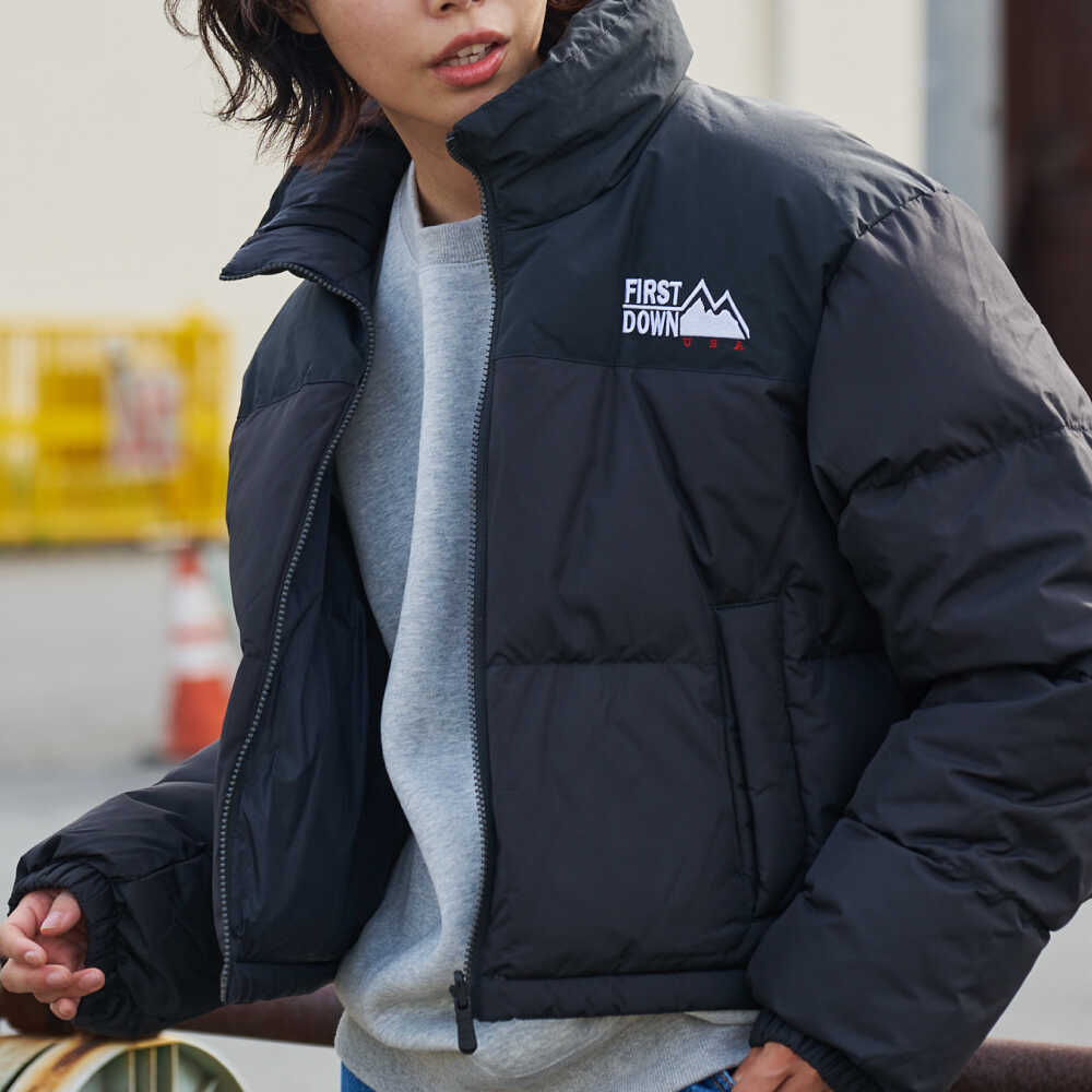 【ふるさと納税】【選べるサイズ】上着 ショート バブルダウンジャケット BLACK アウトドア 上着 防寒 ダウンジャケット レディース ショート丈 FIRST DOWN USA バブル レディース アウター ブルゾン 防寒着 ブラック 黒 人気 岐阜市 / 水甚[ANHZ011〜ANHZ012] サムネイル3