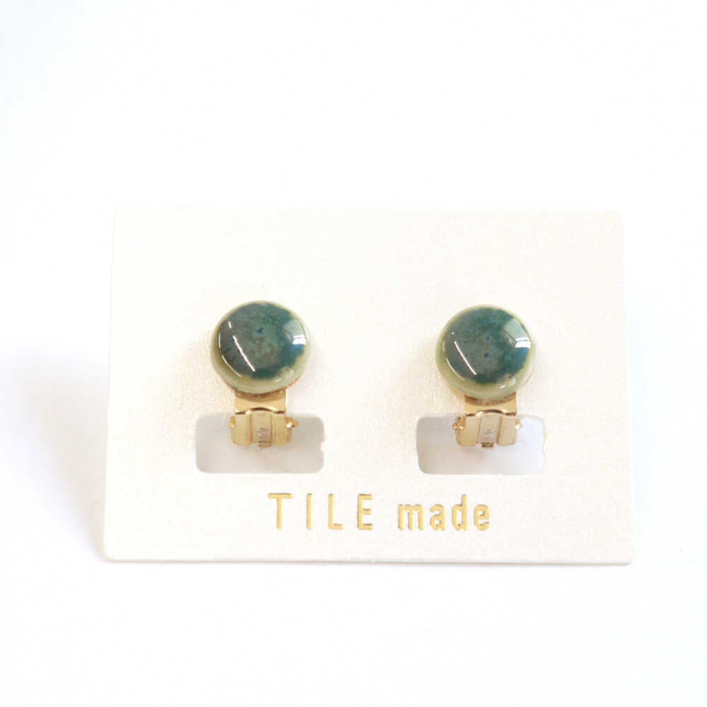 【美濃焼】 緑むら タイル イヤリング 直径10mm 瑞浪市 / TILEmade タイル アクセサリー ハンドメイド[AZCD073]