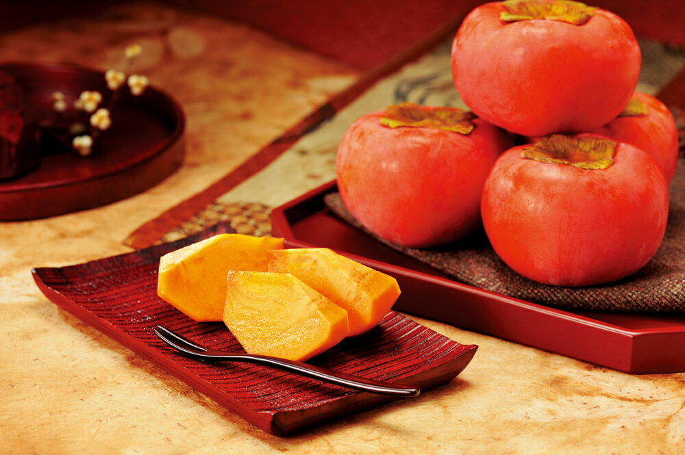 【ふるさと納税】【先行予約】令和7年産《柿の王様》マル糸の 富有柿 Lサイズ ( 14個入 ) 11月下旬より発送予定 [mt703_25]｜かき 富有柿 ふゆうがき フルーツ カキ 果物 くだもの 産地直送 岐阜県 本巣市 15000円 サムネイル2