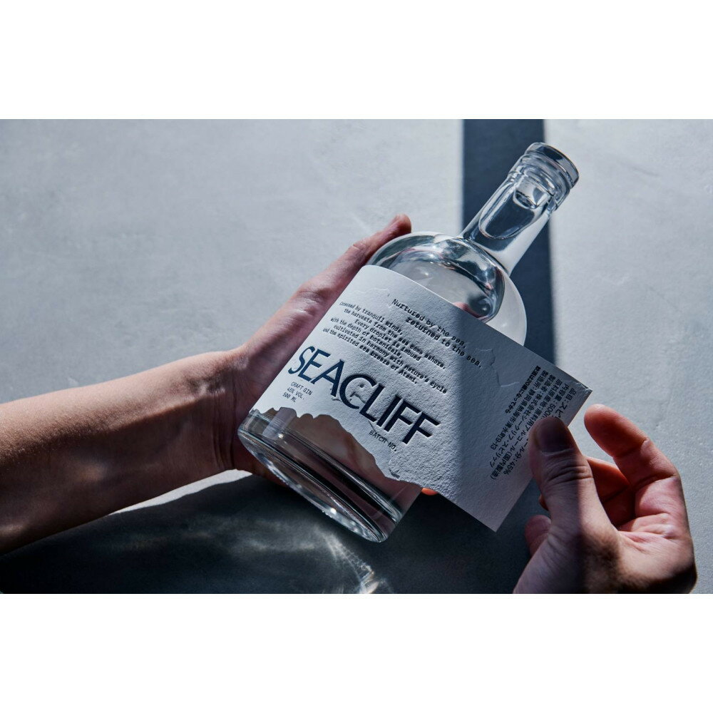 【ふるさと納税】SEACLIFF STANDARD CRAFT GIN | 熱海市 クラフトジン ジン お酒 アルコール シルバーメダル ロック カクテル おすすめ 人気 送料無料 サムネイル2