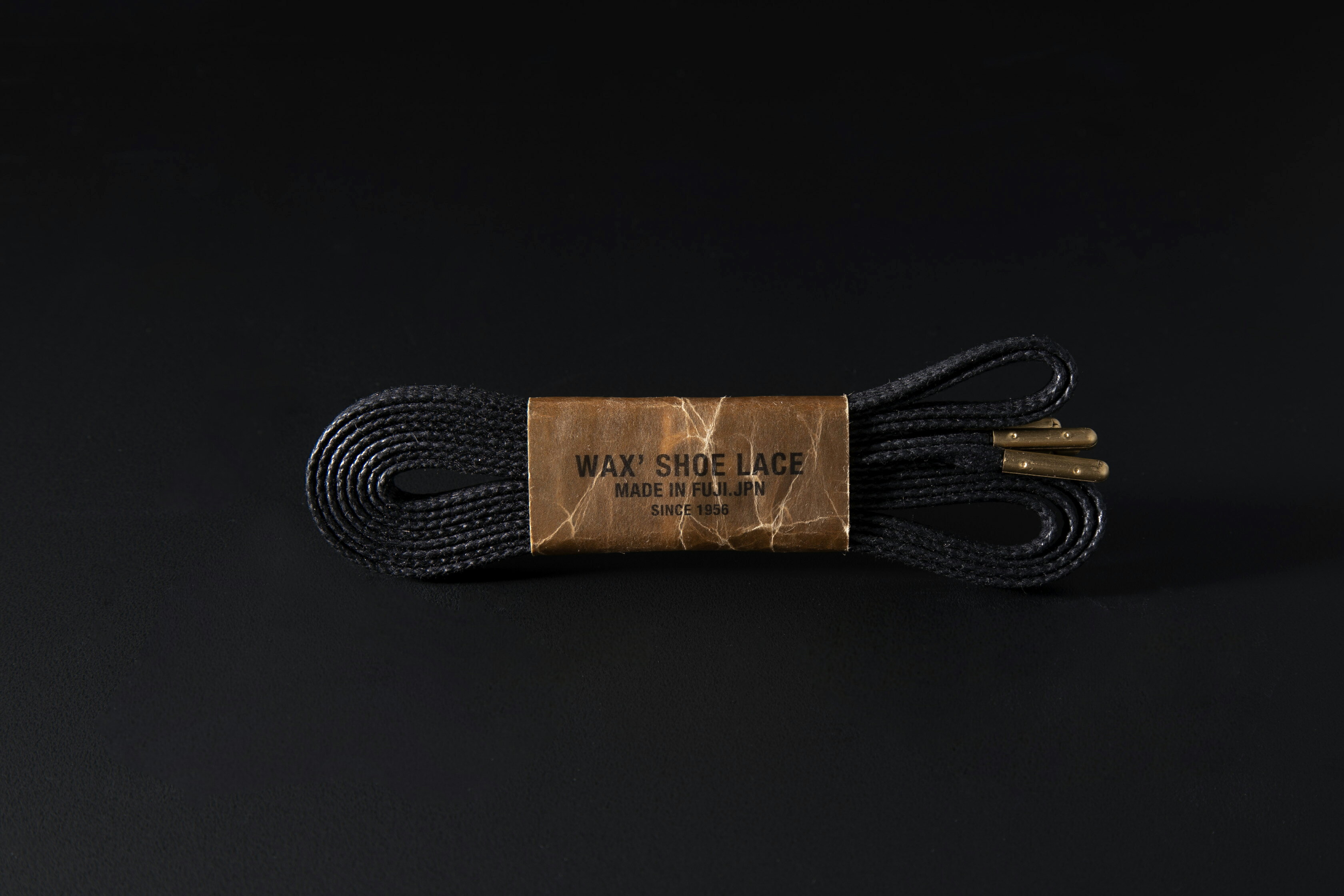 【ふるさと納税】WAX' SHOE LACE -FLAT-＆ -ROUND- 人気のブラック 2足セット くつひも ヒモ 糸 職人 手作業 丈夫 耐久性 お洒落 オシャレ 上品 津田製紐 静岡県 富士市 日用品(1501) サムネイル3