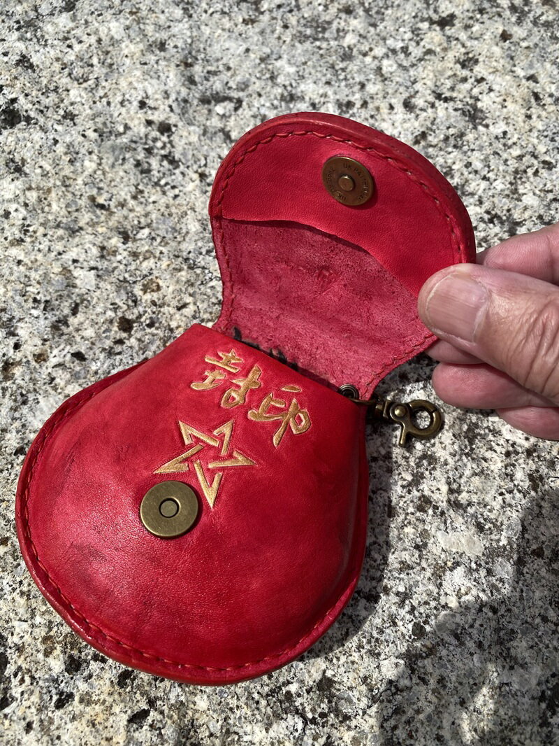 【ふるさと納税】 コインケース コイン入れ 本牛革 八雲の怪談 小泉八雲 乙吉 だるま モチーフ 焼津 a67-005 サムネイル3