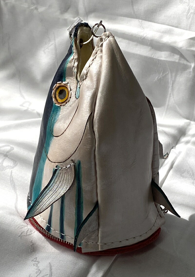 【ふるさと納税】 財布 ポシェット 革財布 本牛革 カツオ かしら型 立体 焼津 b117-001 サムネイル3