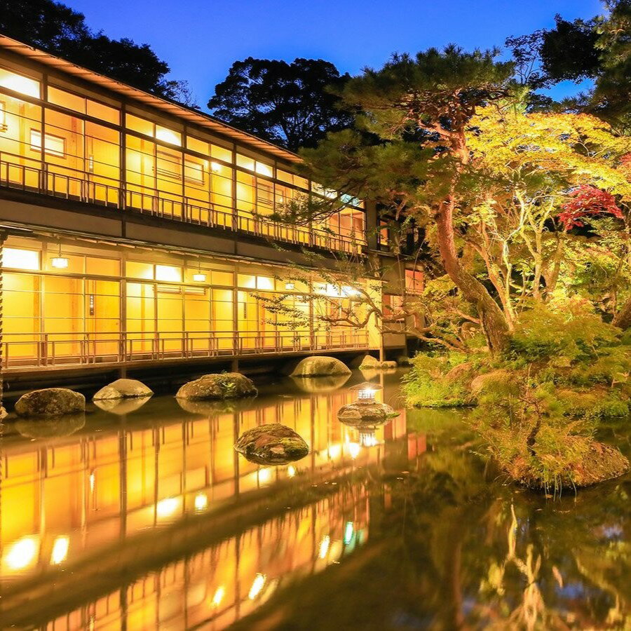 【ふるさと納税】【新井旅館】準特別室 桐の棟 ペア宿泊券 1泊2食付 温泉 食事 癒し カップル 記念日 静岡県 伊豆市 修善寺温泉 国の登録文化財の宿 サムネイル3