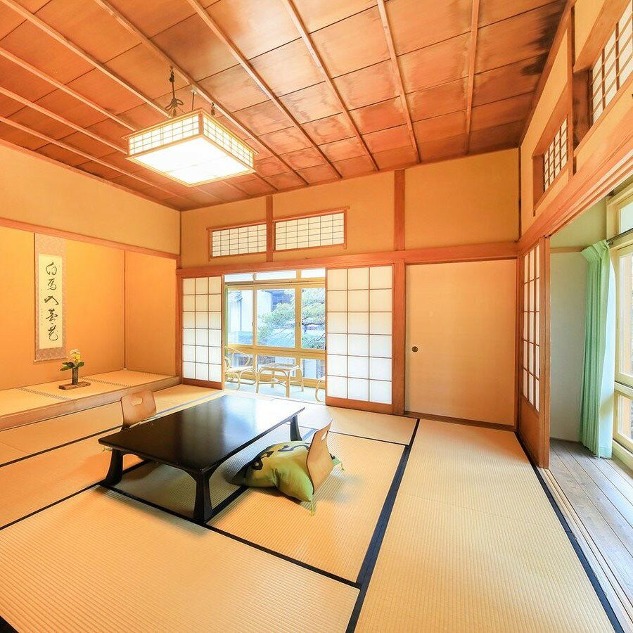 【ふるさと納税】 新井旅館 宿泊券 1名様 ( 1泊2食付 ) / 伊豆 修善寺温泉 修善寺 シングル 温泉 露天風呂 温泉宿 宿 ホテル 旅館 食事付 会席料理 会席 朝食 夕食 旅行 利用券 チケット 券 贅沢 老舗 国内 静岡 静岡県 伊豆市 [19-001] - 画像3