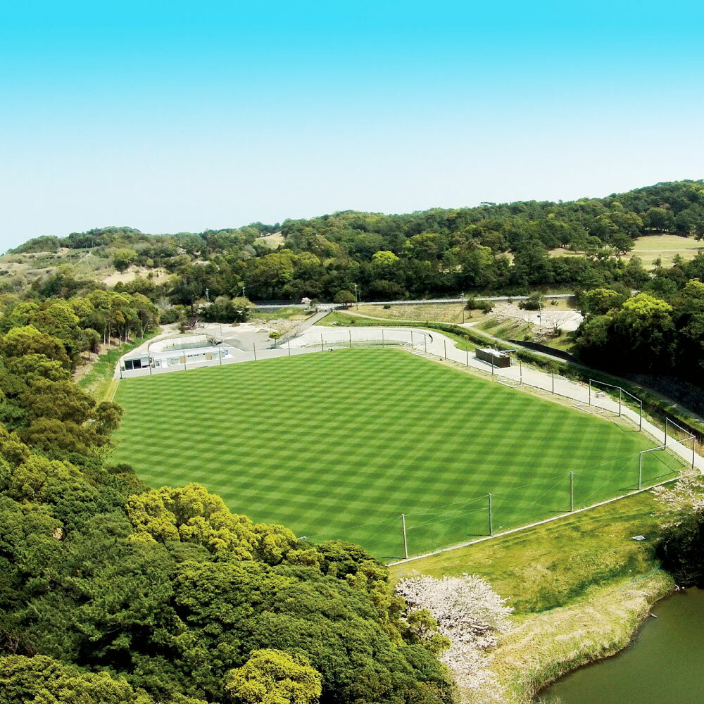 【ふるさと納税】静岡カントリー浜岡コース＆ホテル【天然芝グランド NEXTAフィールド 1日利用券】【サッカー】貸切 御前崎ネクスタフィールド サッカー場 サッカー施設 天然 芝 グラウンド スポーツ施設 団体 チーム 遠州 静岡県 菊川市 送料無料 楽天スーパーSALE 9月開催 サムネイル3