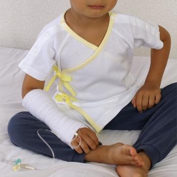 【日本製】点滴対応　両肩スナップ・肌着