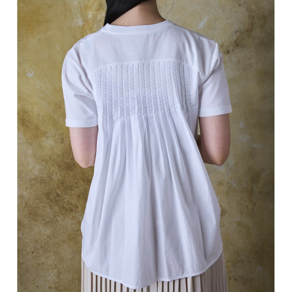 バックギャザープリーツTシャツ