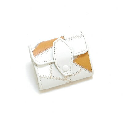 3つ折り財布 革のパッチワーク お札も小銭も入る「コロンとした小さなお財布」白色【1210102】