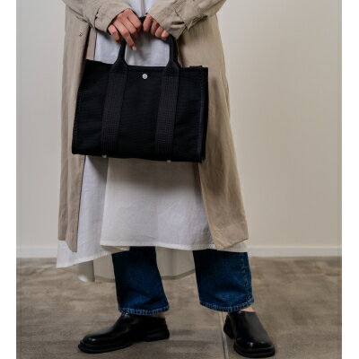 三河木綿刺子織　sasicco　スクエアトートM 黒【1683940】