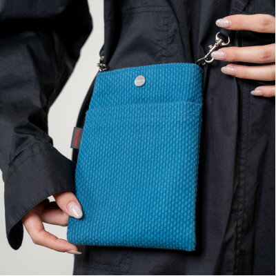 【ふるさと納税】三河木綿刺子織　sasicco スマホショルダー　消防刺子【1684005】 サムネイル3