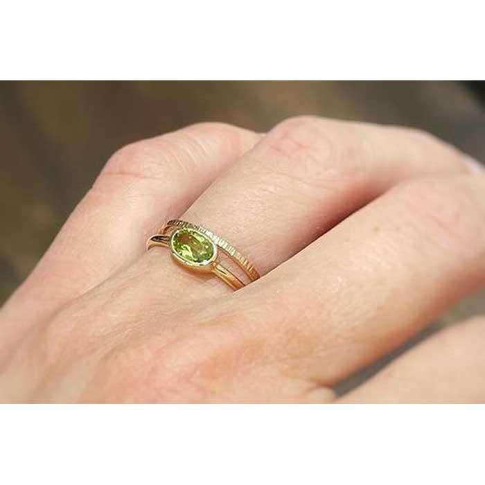 【ふるさと納税】K18 細スジ リング（ハンドメイド）【リングサイズをお選びください】 サムネイル2