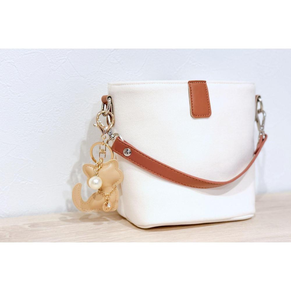 【ふるさと納税】帆布 × 革　ショルダーバッグ　キャンバス　猫　かばん　小さめ　ミニバッグ　ねこ　キーホルダー　【ブラウン】 サムネイル2