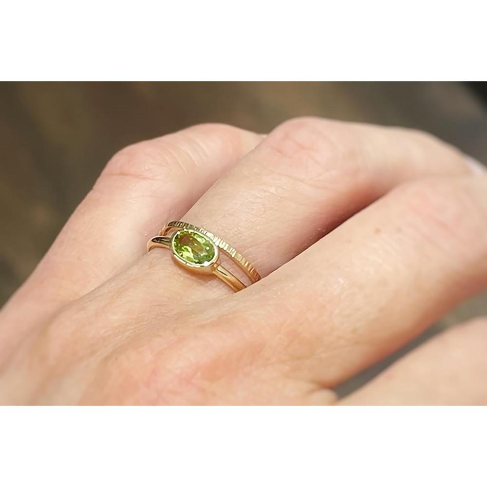 【ふるさと納税】【プレゼント包装付き】楕円の誕生石リング（K18） サムネイル2