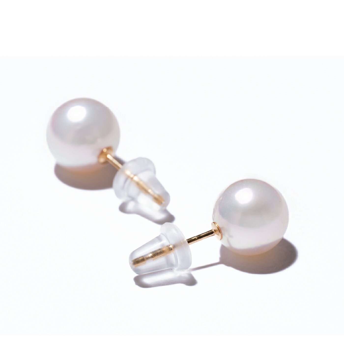 【ふるさと納税】1455 アコヤ真珠 K18 ピアス 7.5mmup　ゴールド 18金 あこや 定番 フォーマル ギフト 贈り物 シンプル 冠婚葬祭 結婚式 入学式 卒業式 伊勢志摩 サムネイル3