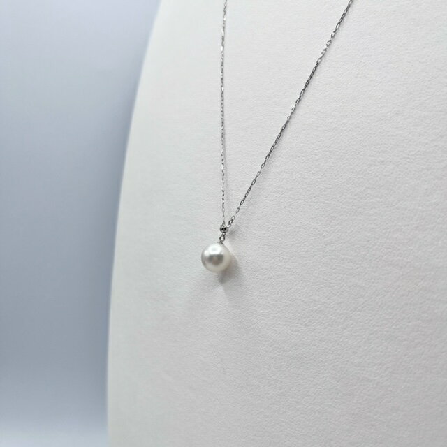 【ふるさと納税】1670　K18WG　アコヤ真珠　Yチェーンペンダント　8mmアップ サムネイル3