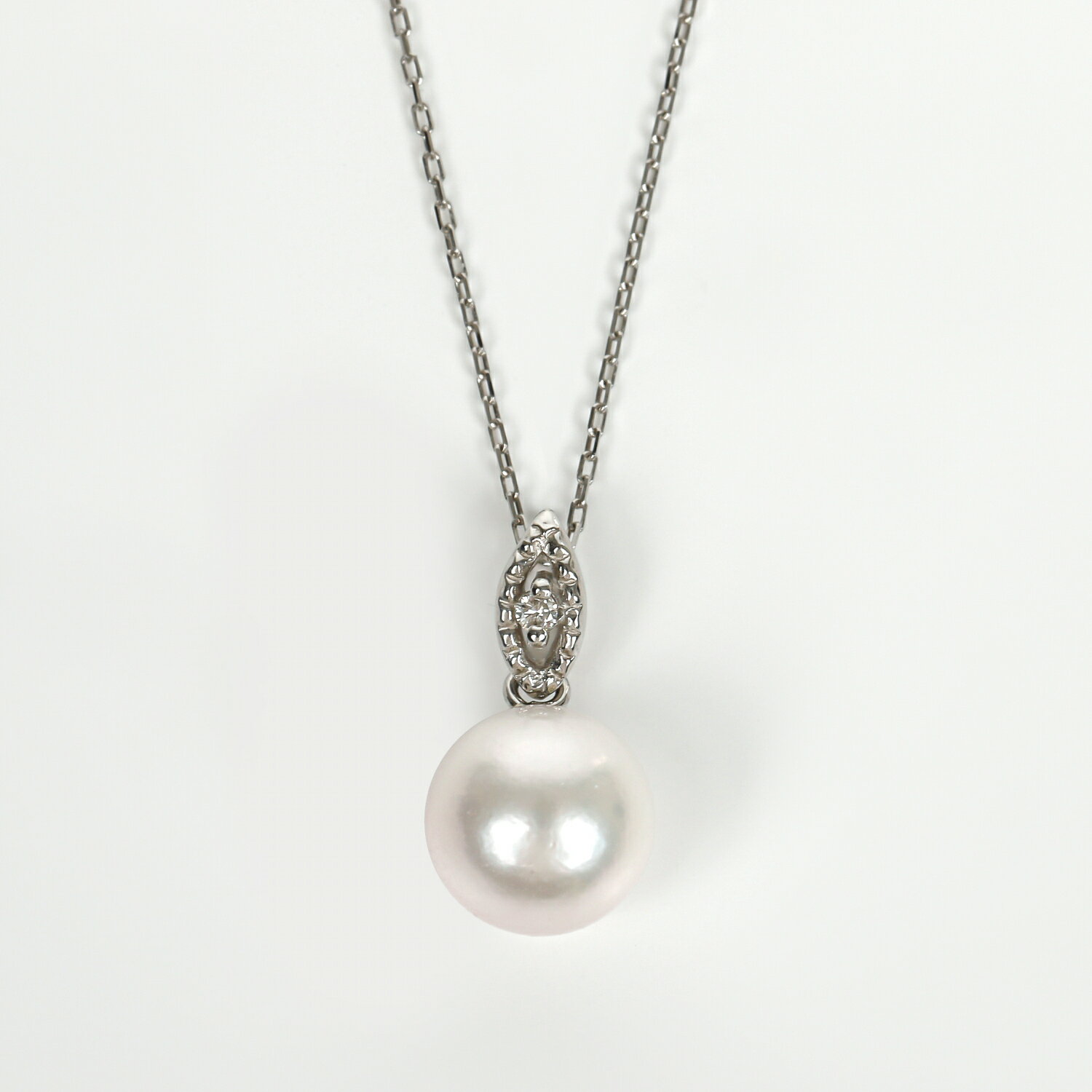 【ふるさと納税】1784　プラチナあこや本真珠ダイヤモンドペンダント　マーキース　あこや真珠 本真珠 伊勢志摩　伊勢市 アクセサリー フォーマル カジュアル ジュエリー プラチナ ダイヤモンド 綺麗 ギフト お洒落 マーキース サムネイル3