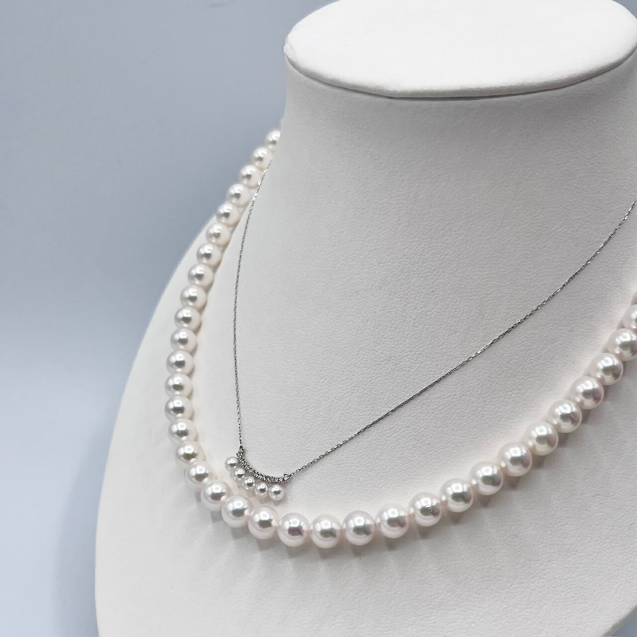 【ふるさと納税】1889 PT900/850ダイヤモンド0.07ct アコヤ真珠ペンダント3.5mmUP 真珠　ネックレス　ペンダント　アコヤ真珠　アコヤ貝　伊勢志摩　冠婚葬祭　結婚式　入学式　ギフト　贈り物　アクセサリー　ジュエリー　パール サムネイル3