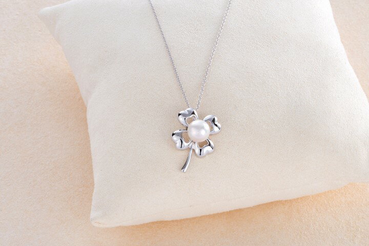 30-07アコヤ真珠ペンダント