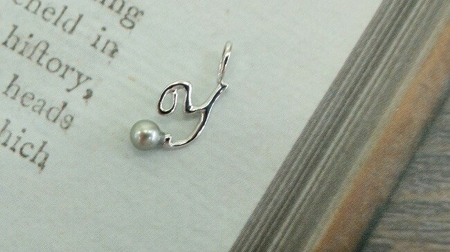 J-96Y伊勢志摩あこや本真珠SV製イニシャルペンダント(Y)