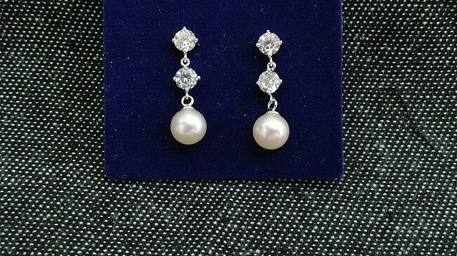 O-83伊勢志摩あこや本真珠ピアス・ブラ(ダブルジルコン)SV製