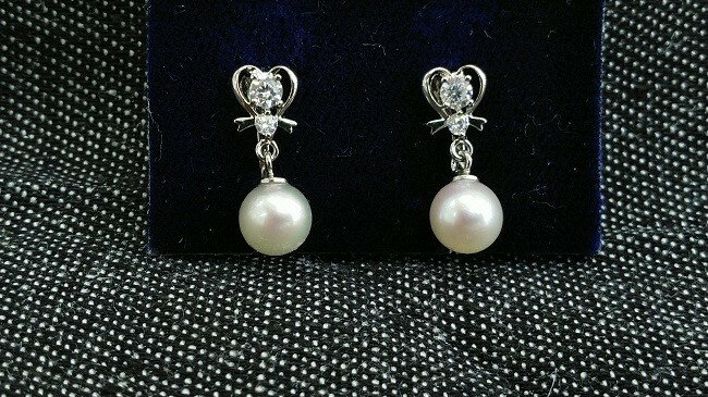 S-25伊勢志摩あこや本真珠イヤリング・ブラ(リボン)SV製