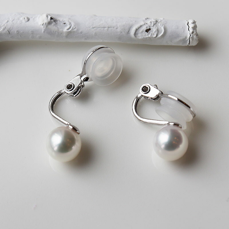 【ふるさと納税】 パール優美 真珠 7.5～8mm イヤリング アクセサリー パール シルバー 伊勢志摩 志摩 ギフト アコヤ真珠 母の日 ホワイトデー クリスマス 入学式 卒業式 成人式 結婚式 / 志摩産 あこや真珠 7.5-8.0mm 耳が痛くなりにくいイヤリング サムネイル3