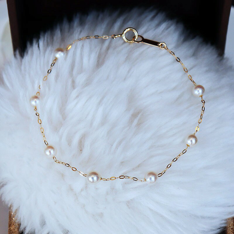 【ふるさと納税】 パール優美 真珠 ブレスレット K18 アクセサリー パール 4~4.5mm K18 伊勢志摩 志摩 ギフト プレゼント 母の日 ホワイトデー クリスマス 冠婚葬祭 結婚式 貝 アコヤ貝 アコヤ真珠 / 志摩産 無調色アコヤ真珠 ベビーパール4-5ミリ ブレスレット - 画像2