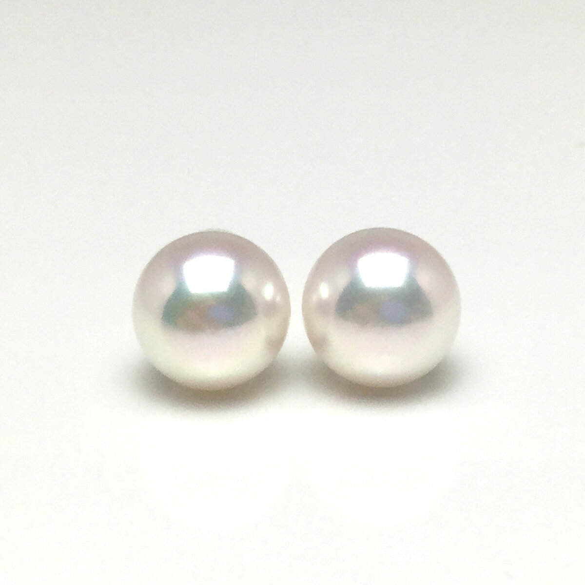 【ふるさと納税】 真珠 アクセサリー ピアス パール 8mm ～ 8.5mm K14 レディース 伊勢志摩 伊勢 志摩 冠婚葬祭 結婚式 入学式 卒業式 成人式 慶事 ジュエリー アコヤ真珠 大粒 / 老舗の真珠専門店・高品質アコヤ真珠ピアス8.0～8.5ミリ（K14WG） サムネイル2