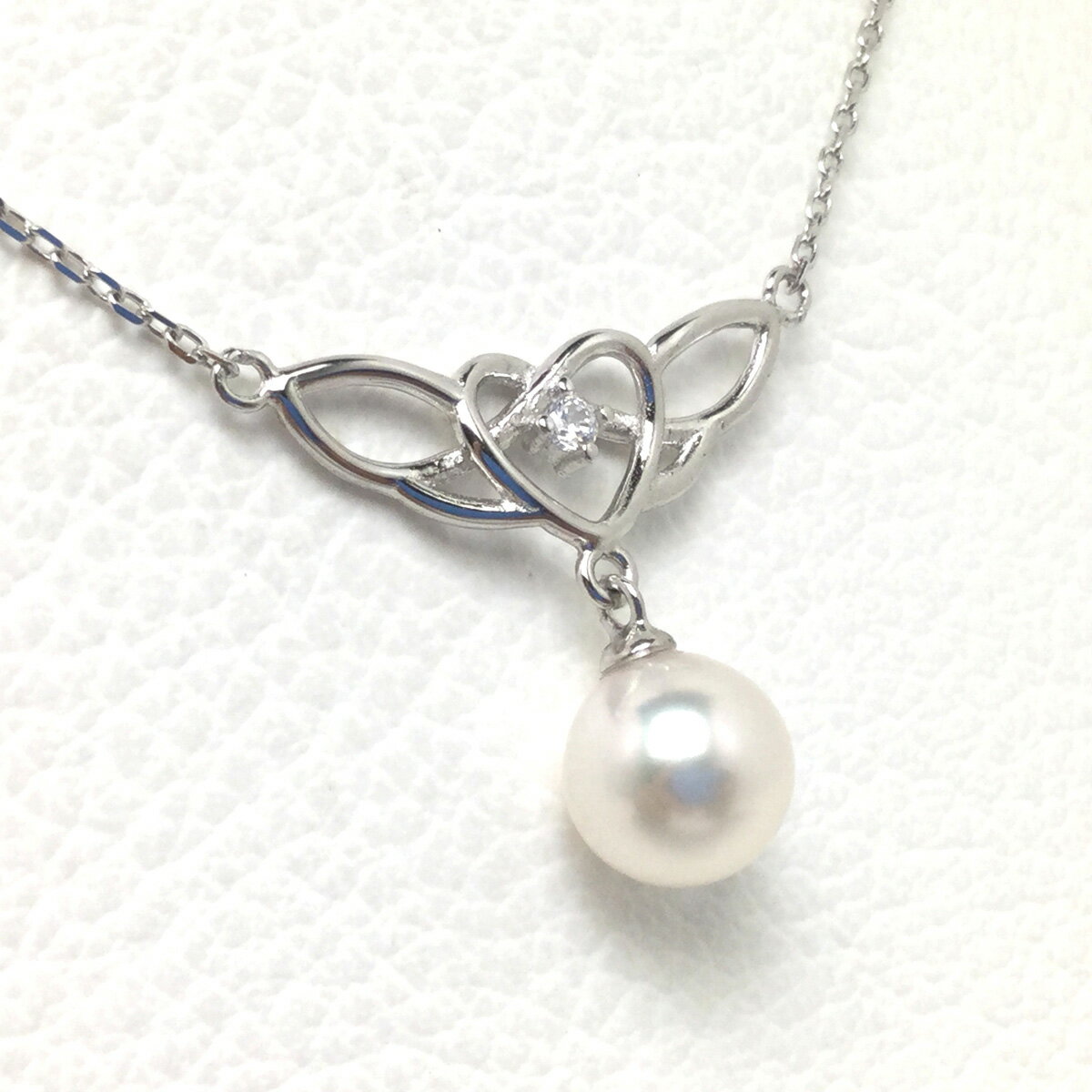 【ふるさと納税】 真珠 ペンダント ネックレス 7.5ミリ ～ 8ミリ シルバー アクセサリー パール アコヤ真珠 伊勢 志摩 伊勢志摩 英虞湾 冠婚葬祭 結婚式 入学式 卒業式 ギフト / 老舗の真珠専門店・高品質アコヤ真珠ペンダント7.5～8.0ミリ（シルバー・ハートウイング） サムネイル2