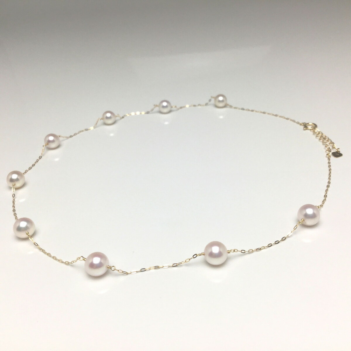 【ふるさと納税】 老舗の真珠専門店・アコヤ真珠ステーションネックレス6.5～7.0ミリ( K18YG / K18WG ) / 伊勢志摩 志摩 三重県 真珠 パール あこや アクセサリーネックレス イヤリング ピアス セット ジュエリー 冠婚葬祭 結婚式 葬式 サムネイル2