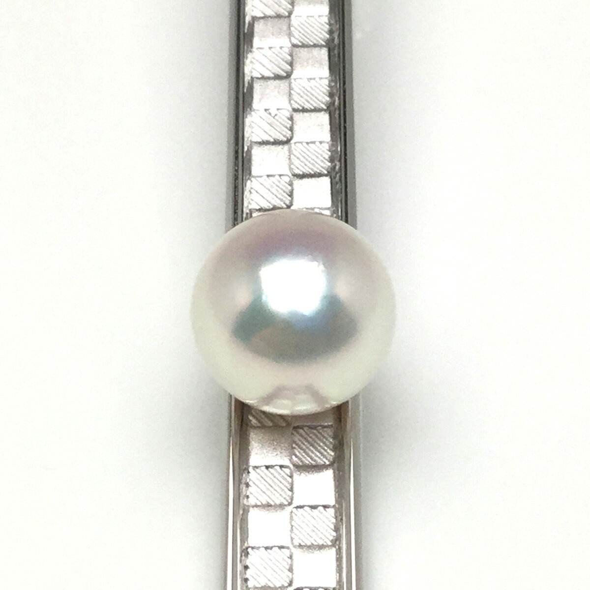 【ふるさと納税】 真珠 アクセサリー 8.0～8.5ミリ シルバー タイピン パール アコヤ真珠 伊勢 志摩 伊勢志摩 冠婚葬祭 慶事 弔事 結婚式 入学式 卒業式 フォーマル / 老舗の真珠専門店・高品質アコヤ真珠タイピン8.0～8.5ミリ / シルバー (ホワイト系 / ブルー系) サムネイル3