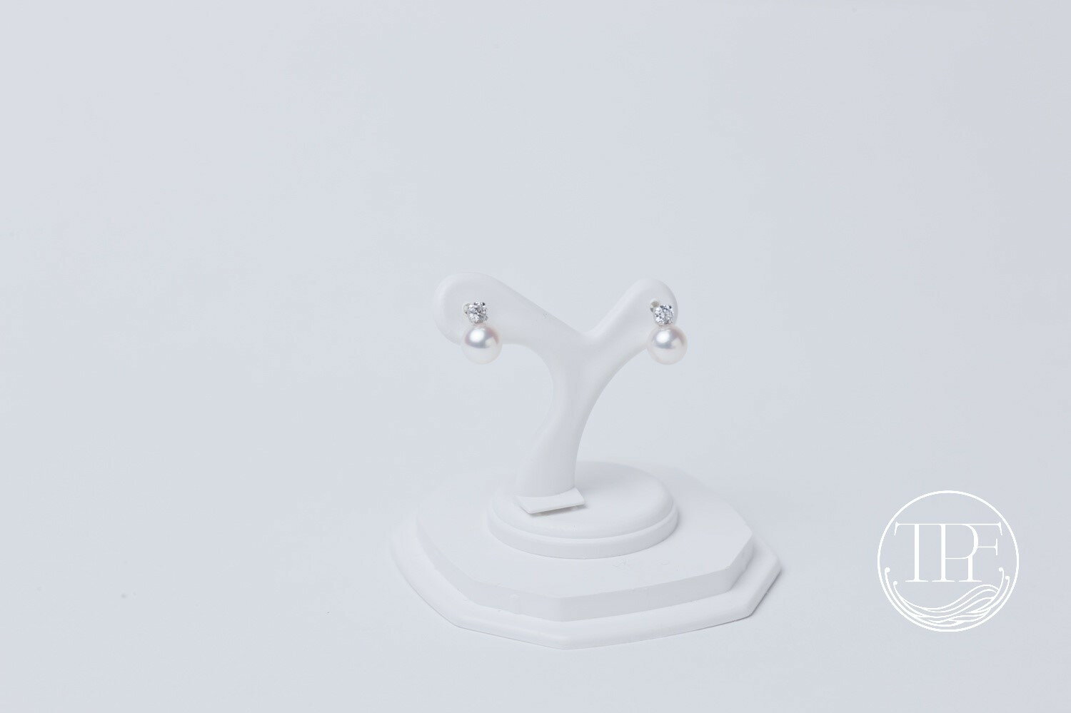 【045-04】養殖場　6.0mm珠とキュービックジルコニアのピアス*