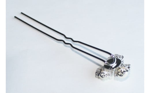 【ふるさと納税】 真珠 パール アクセサリー かんざし 7ミリ ～ 7.5ミリ 三重県 伊勢志摩 志摩市 プレゼント クリスマス バレンタイン ホワイトデー 正月 和装 和服 着物 浴衣 成人式 成人の日 60000円 6万円 六万円 / 真珠の里　アコヤ真珠3個付きお花の かんざし サムネイル3