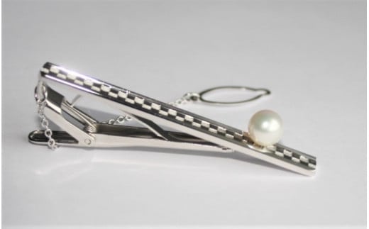 【ふるさと納税】 真珠 パール アクセサリー ネクタイピン シルバー 伊勢 志摩 伊勢志摩 志摩市 三重県 アコヤ貝 ギフト プレゼント 冠婚葬祭 慶事 結婚式 入学式 卒業式 父の日 記念日 / 真珠の里　アコヤ真珠付き　シルバータイドメ サムネイル3