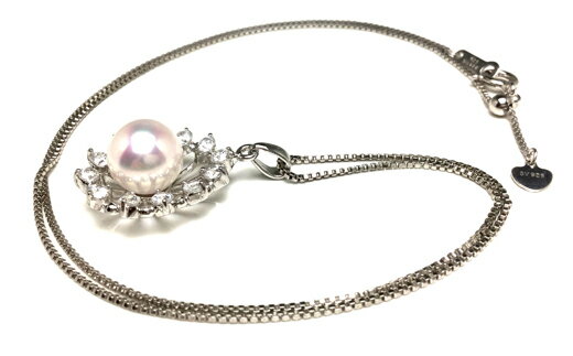 【ふるさと納税】 老舗の真珠専門店・高品質アコヤ真珠ペンダント9.0～9.5ミリ　45cm（調整可能） サムネイル2