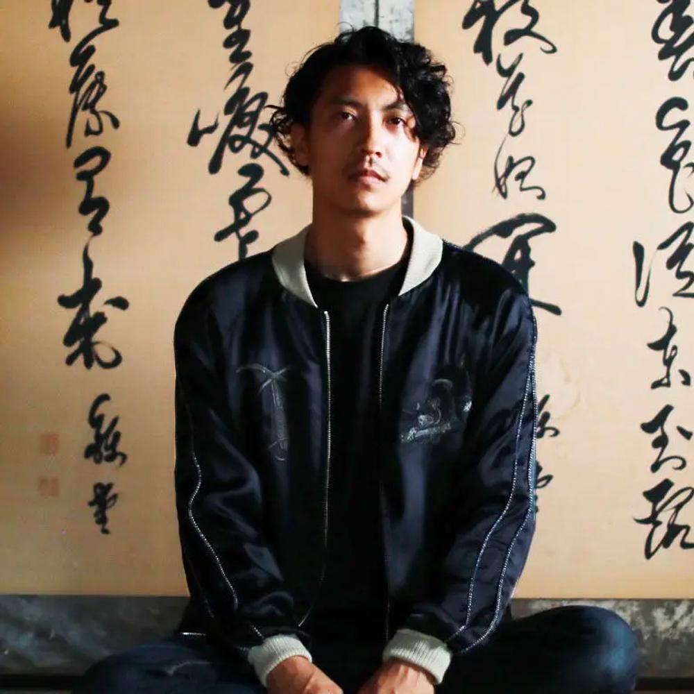 【ふるさと納税】伊賀くみひも 忍者スカジャン(ブラック)男女兼用【レギュラーフィット/サイズ選択可】 サムネイル2