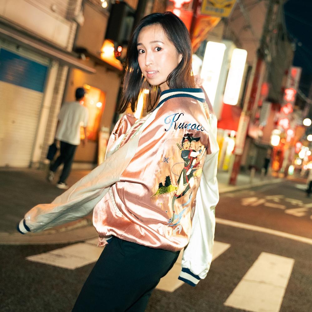 【ふるさと納税】伊賀くみひも 虎×くのいちスカジャン(ピンク×ベージュ)男女兼用【サイズ選択可】 サムネイル2