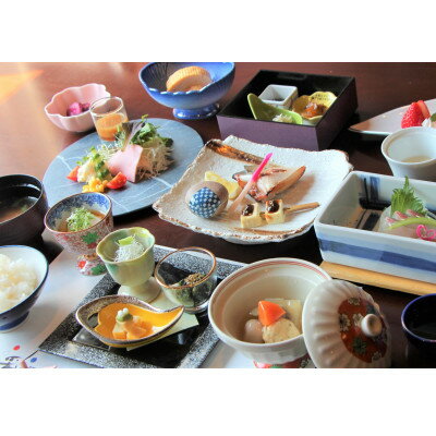 【ふるさと納税】彩向陽1泊2食ペア宿泊券(平日利用)_ 宿泊券 ペア 宿泊 温泉 ホテル 彩向陽 旅行 食事付 平日限定 人気 おすすめ ギフト 送料無料 【1376066】 サムネイル2