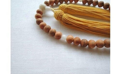 【ふるさと納税】御山杉 御白石 お念珠 女性用 イエロー ／ 世古林業 銘木 数珠 三重県 度会町 伊勢志摩 サムネイル2