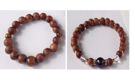 御山杉　ブレスレット　男女ペア　男性用：虎目石　女性用：ざくろ石／世古林業　三重県　度会町　伊勢志摩