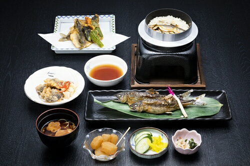 【ふるさと納税】鮎御膳ランチ　ペアチケット／地域活性化協議会　ふるさと納税　コース料理　三重県　大紀町 サムネイル3