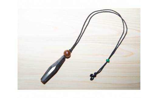 【ふるさと納税】 伊勢志摩備長炭　多面カット　ペンダント（神宮　御山杉　大玉付き）／アクセサリー　南伊勢町　伊勢志摩産 サムネイル2