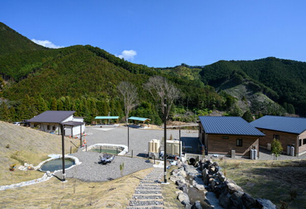 うぐいすの森キャンプ場 【宿泊利用券(割引券)】【DD13】